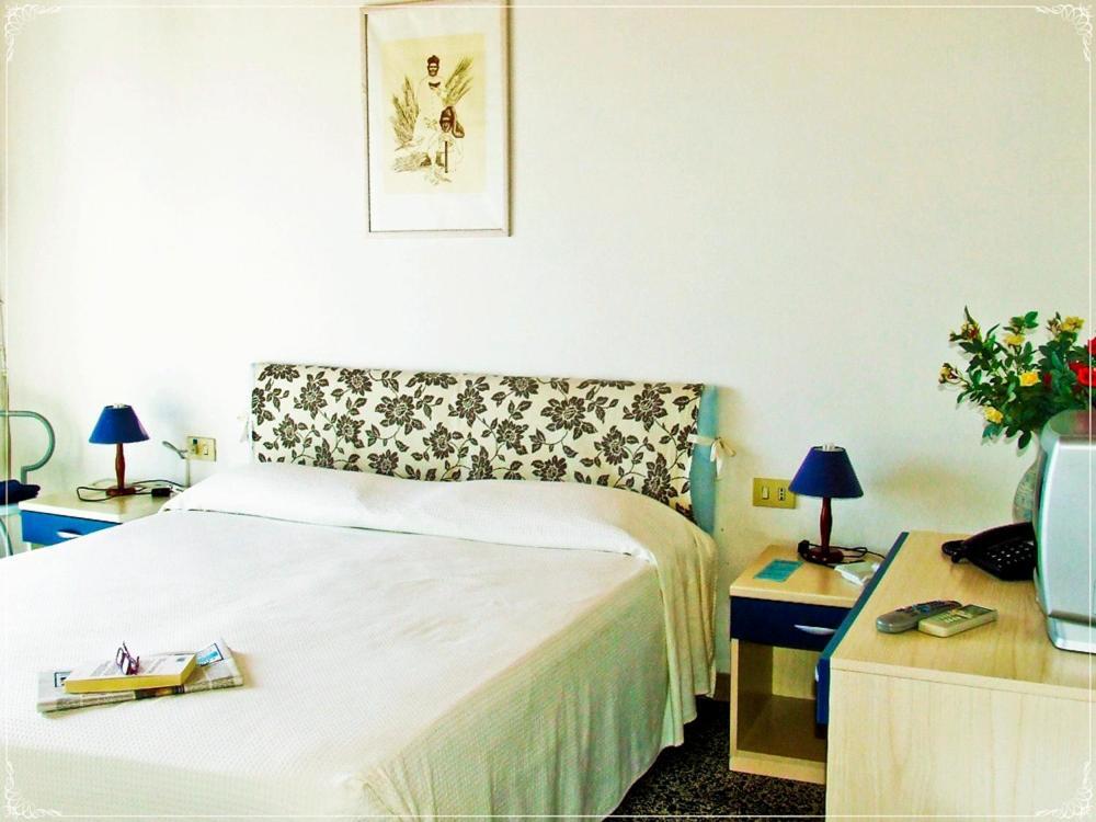 Hotel Miramare Bosa Marina Bilik gambar